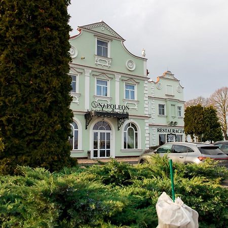Hotel Napoleon Wroblew  Εξωτερικό φωτογραφία