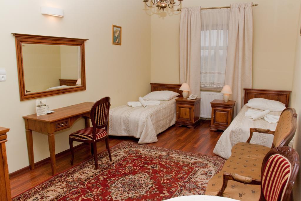 Hotel Napoleon Wroblew  Δωμάτιο φωτογραφία