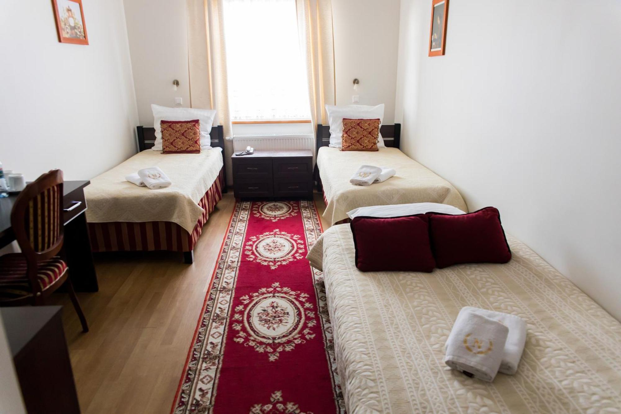 Hotel Napoleon Wroblew  Εξωτερικό φωτογραφία