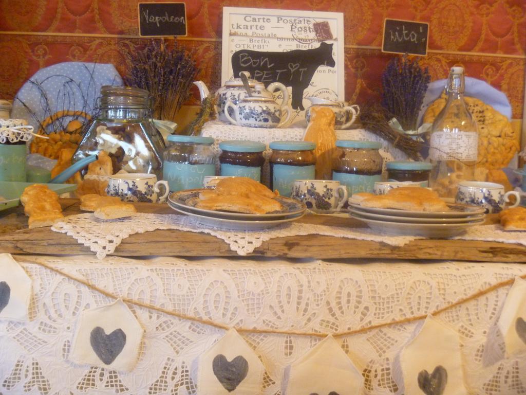 Hotel Napoleon Wroblew  Εξωτερικό φωτογραφία